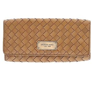Michael Kors Tan Basketweave Snap Closure Genuine Leather Hand Underarm Clutch